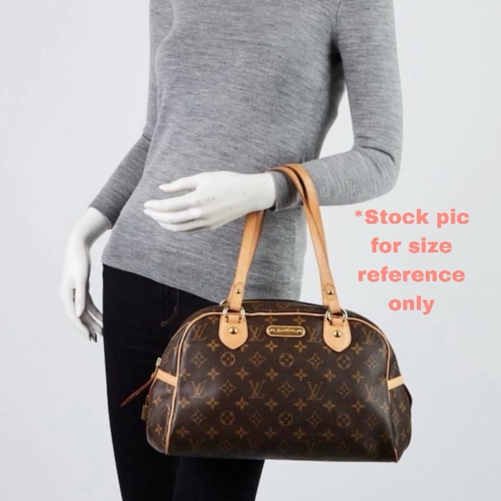 Louis Vuitton Purse! COA
